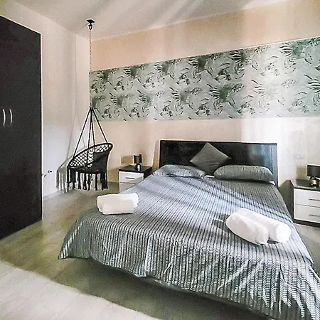 2 Bedroom Awesome In