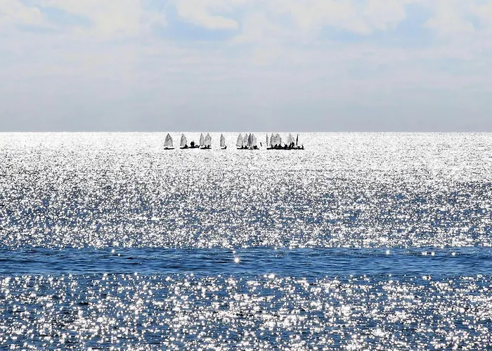 2 Bedroom Awesome In